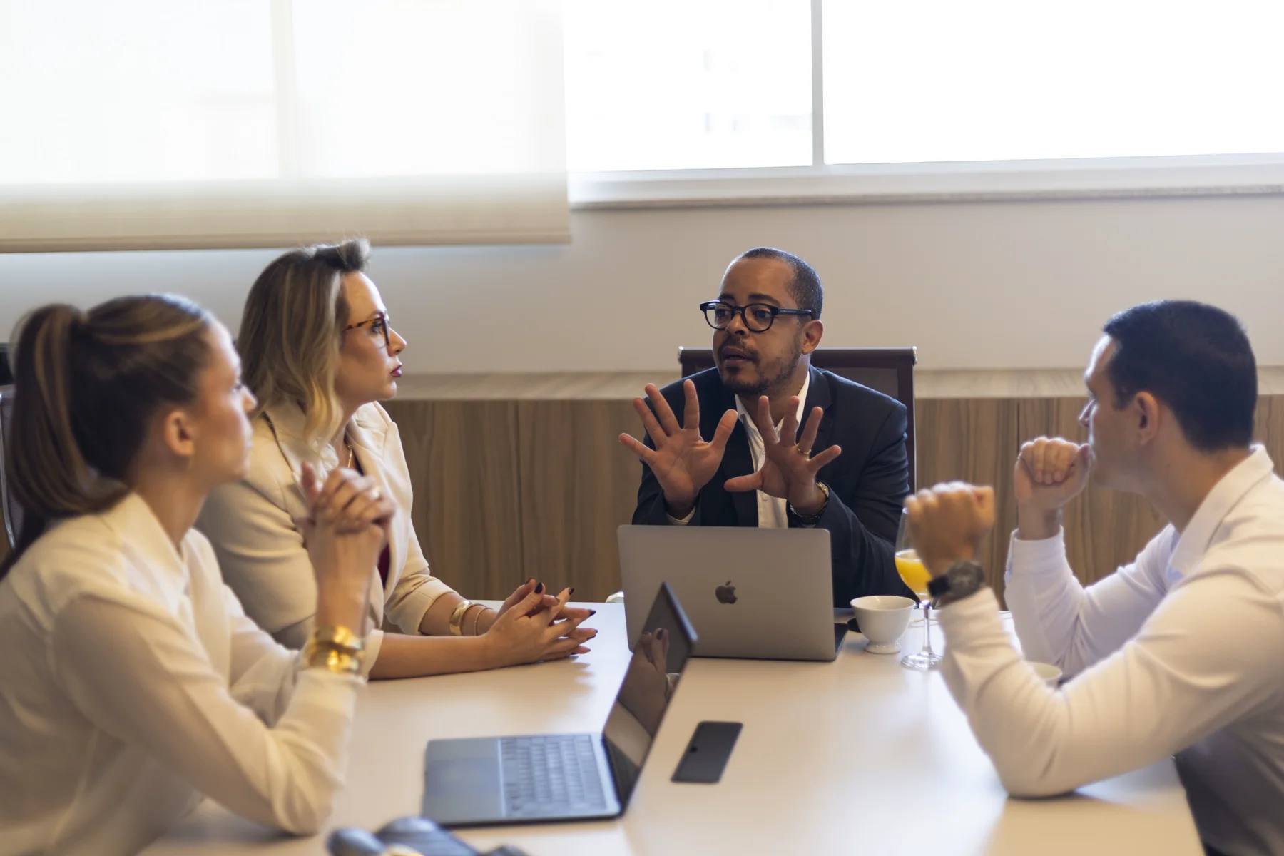 Conversa estratégica entre lideranças da RNA